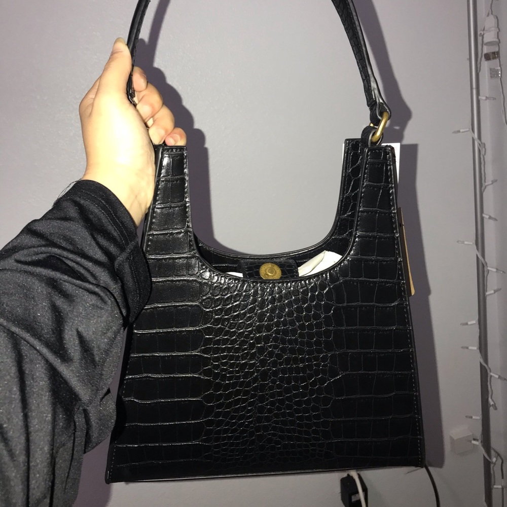 NWT Polygon bag with croc design